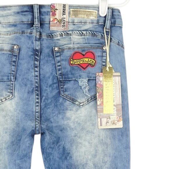 Rebel Love Women Distressed Patch Mid Wash Blue Skinny Stretch Jean Sz 13/14 NWT - Picture 8 of 14